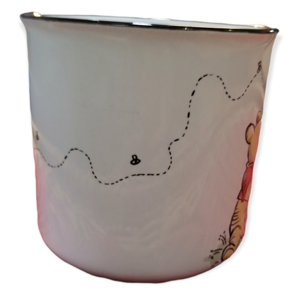 Unique Disney official licensed Winnie the Pooh and Piglet coffee mug - Picture 3 of 10